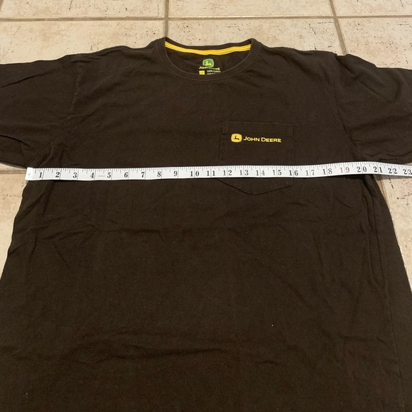 John Deere Men's Pocket T-Shirt | Brown/Chocolate Yellow Logo 100% Cotton Size M - Picture 4 of 6